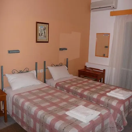 Rose Garden Aparthotel Dassiá