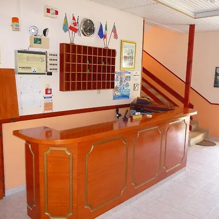 Rose Garden * 다시아