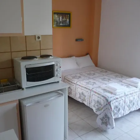 Rose Garden * Dassia (Corfu)